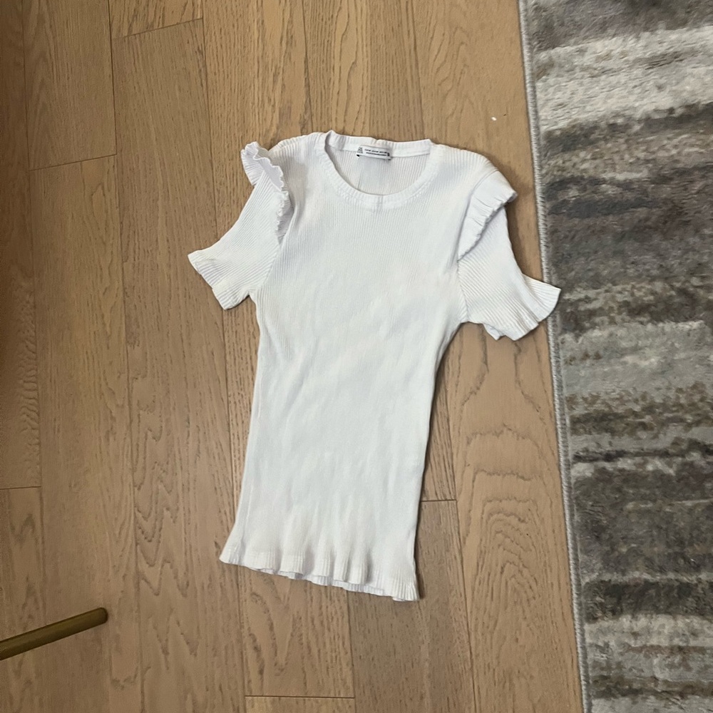 Zara tshirt